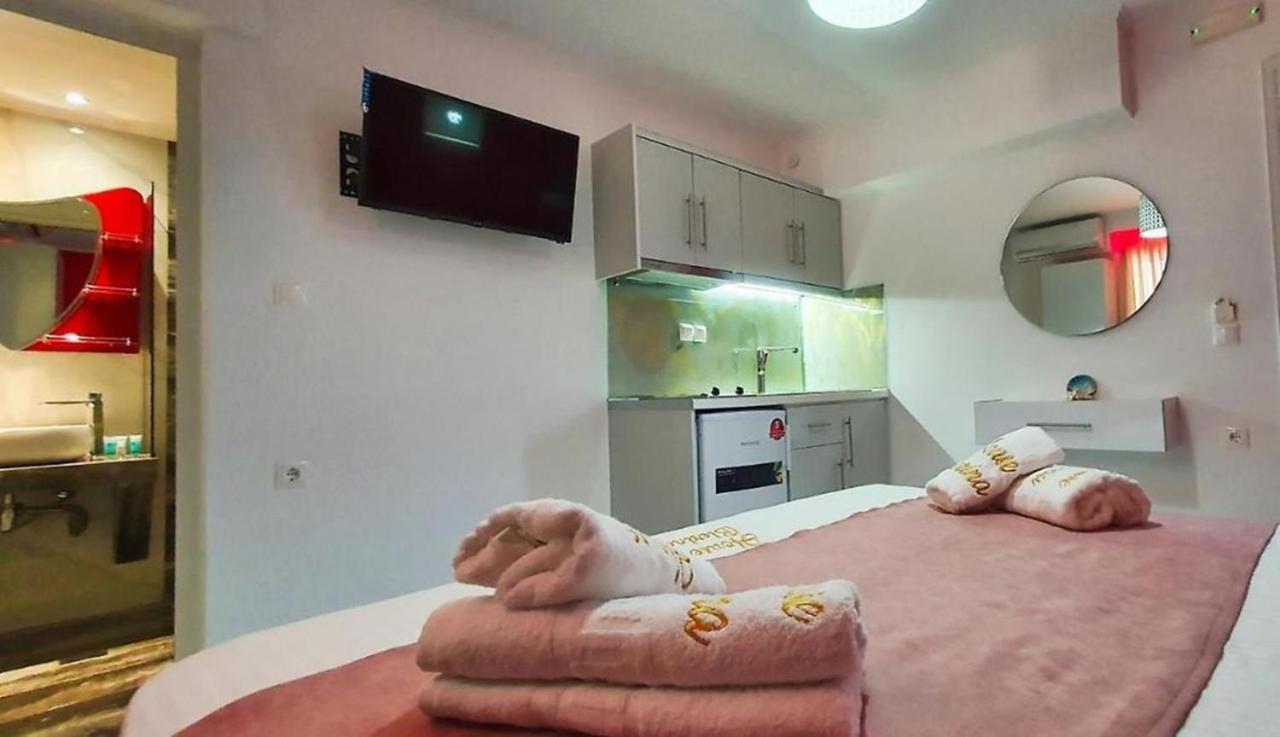 Bed and Breakfast House Blerina Sarti Exterior foto